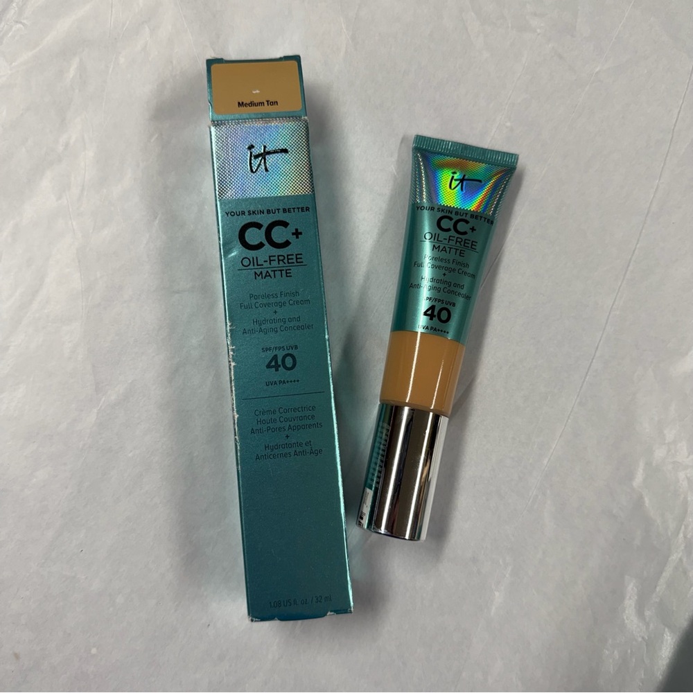 It Cosmetics CC+ Cream Oil Free Matte - NIB Shade MEDIUM TAN